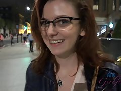 Caliente de vacaciones con su novia emma evins en Londres