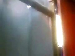 Intermitente es una masturbación con la mano de un comerciante